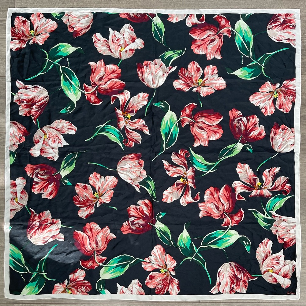 Echo Silk Scarf 39x39in Brand New
